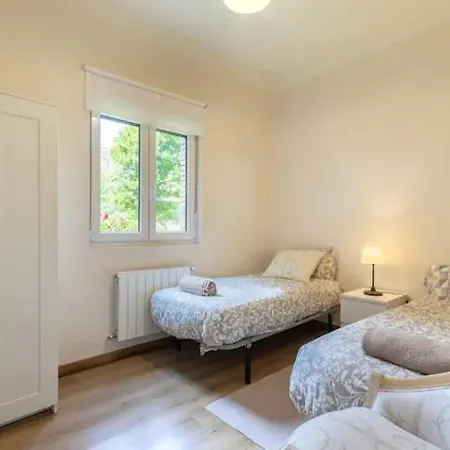 Ace Z12 Centrico 3 Pax - Parking Gratis Bilbau