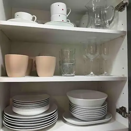 Ace Z12 Centrico 3 Pax - Parking Gratis *