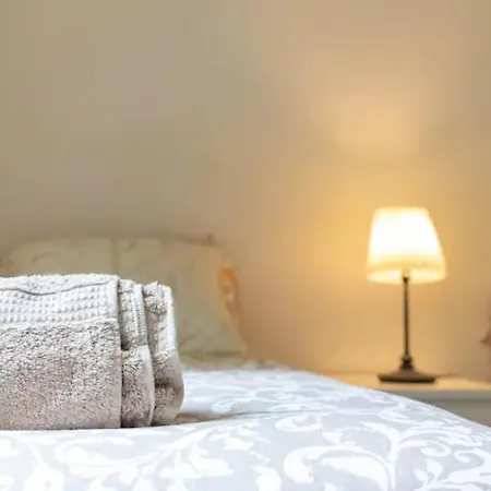 Ace Z12 Centrico 3 Pax - Parking Gratis Bilbao